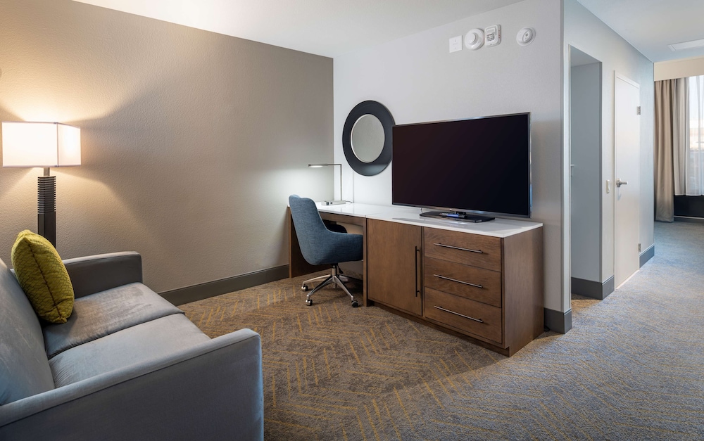 DoubleTree by Hilton Madison East WI - photo 21