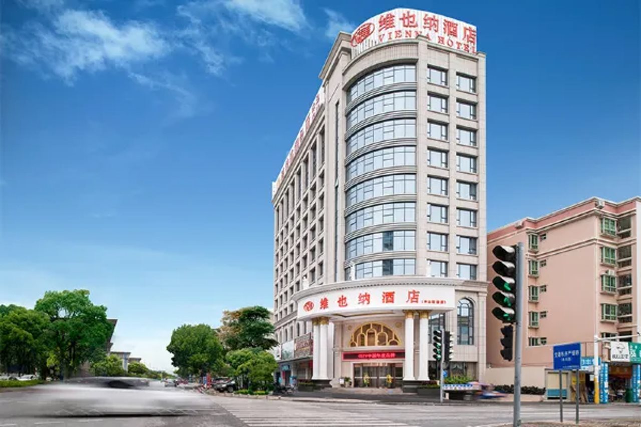 Vienna Hotel - carbon neutral hotel in Zhongshan