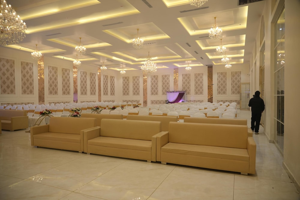 Ravira Resort in Sitapur, India