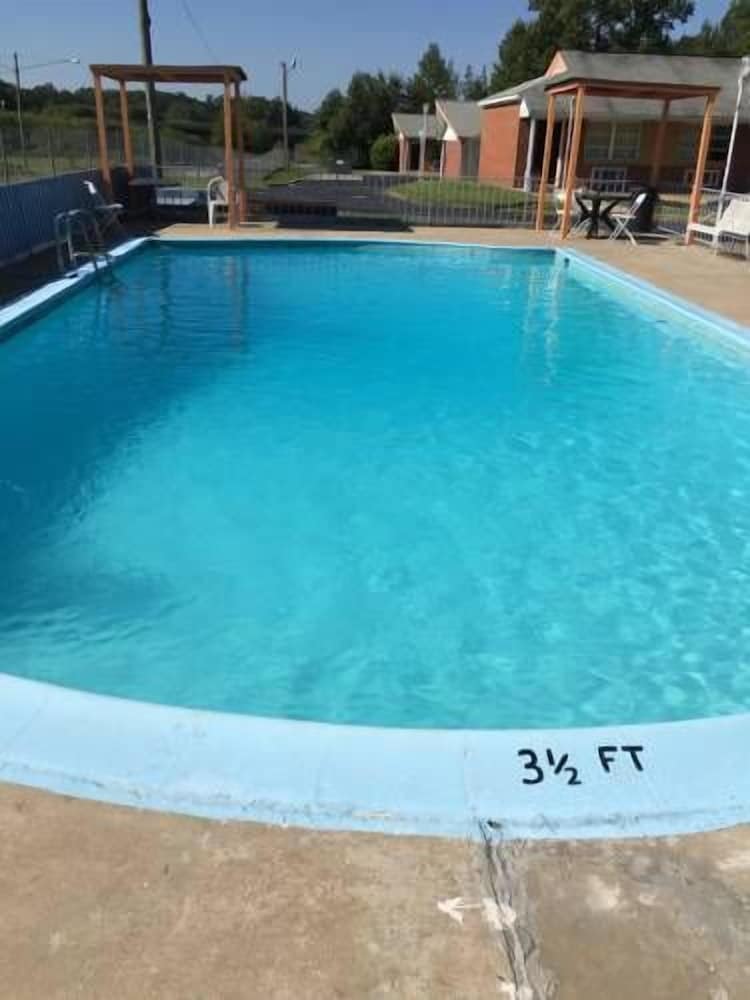 Travel Inn Danville US 29 - photo 33