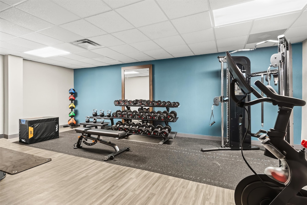 Hampton Inn Elkton - photo 30