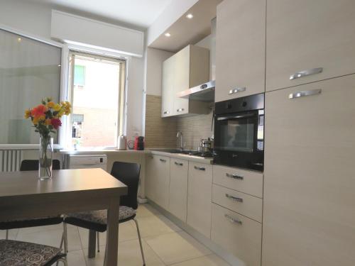 Pasubio Apartment — 4-Star Luxury Hotel in Bologna, Italy