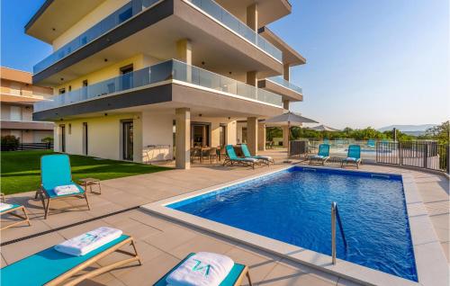 Pet Friendly Apartment in Malinska — 5-Star Luxury Hotel in None, Croatia