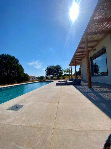 Alberi Izla Homes — 4-Star Luxury Hotel in Skala, Greece