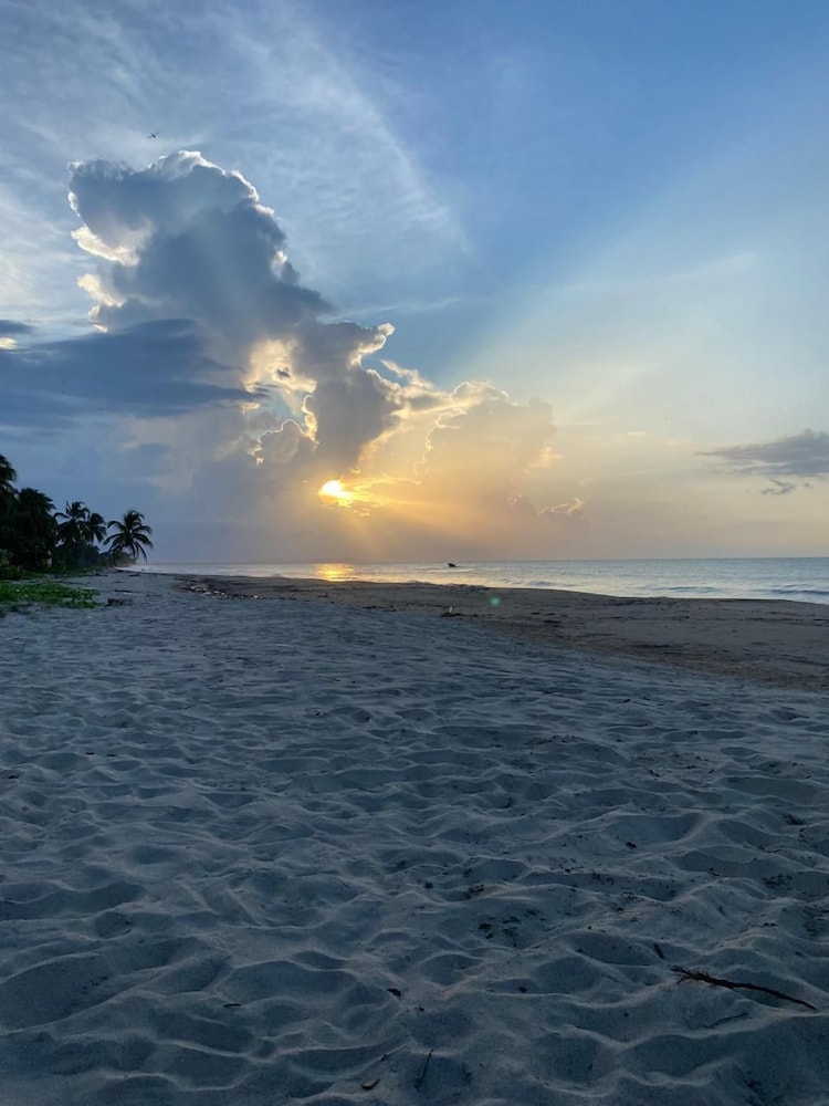 Coccoloba Beach Hotel in Dibulla, Colombia
