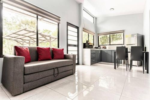 Villas Anna Bertha 2 noches minimo — 4-Star Luxury Hotel in San Isidro, Costa Rica