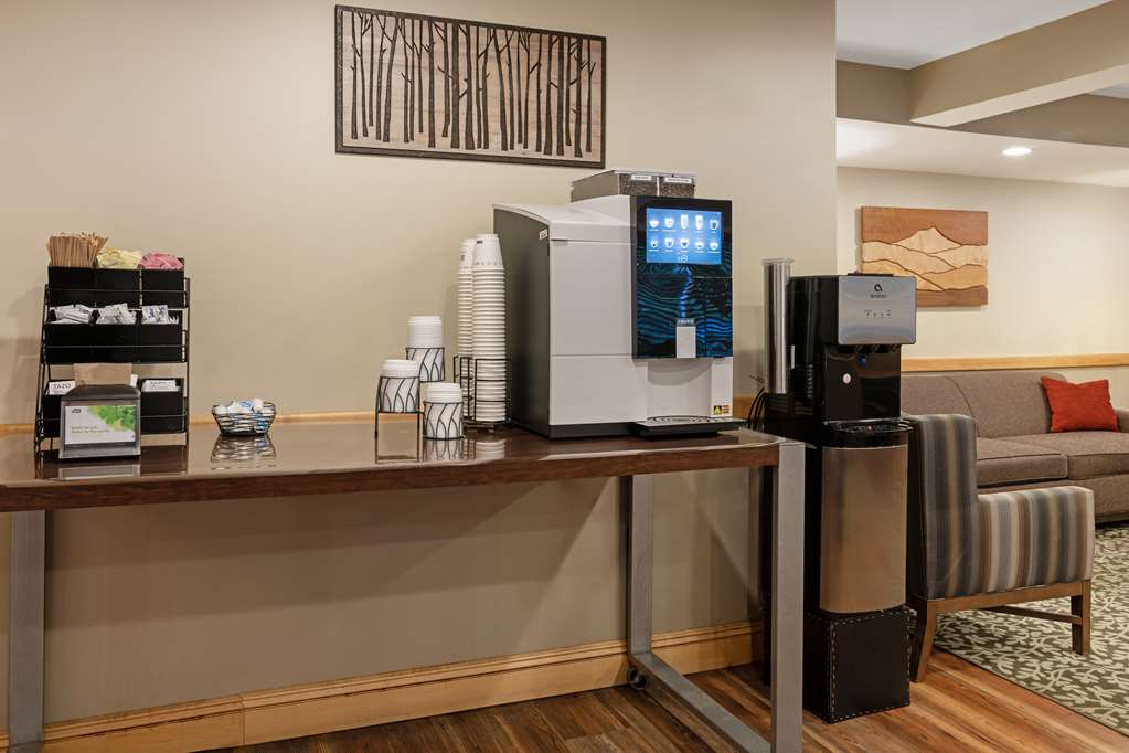 Best Western Plus Windjammer Inn & Conference Center - photo 51