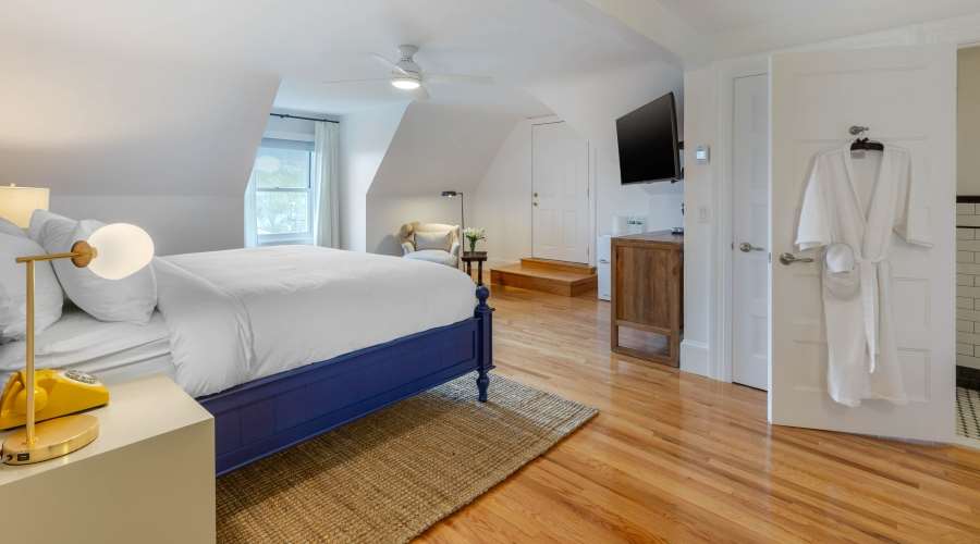 The Shore House - photo 12