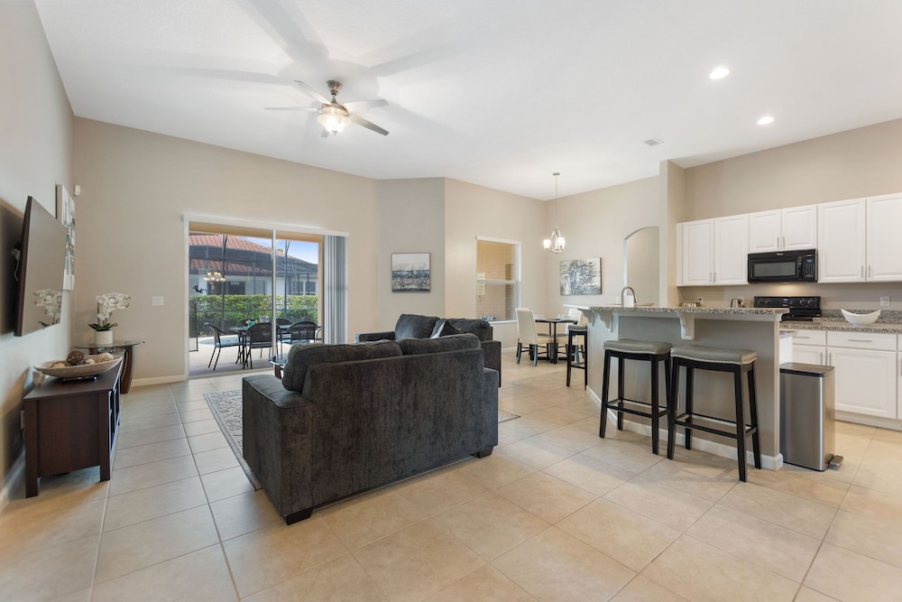 Breathe Easy at Solterra Resort by Shine Villas condo - photo 28