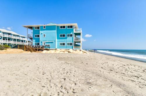 Riggings N2 The Mystic by Carolina Beach Realty — 4-Star Luxury Hotel in Kure Beach, United States