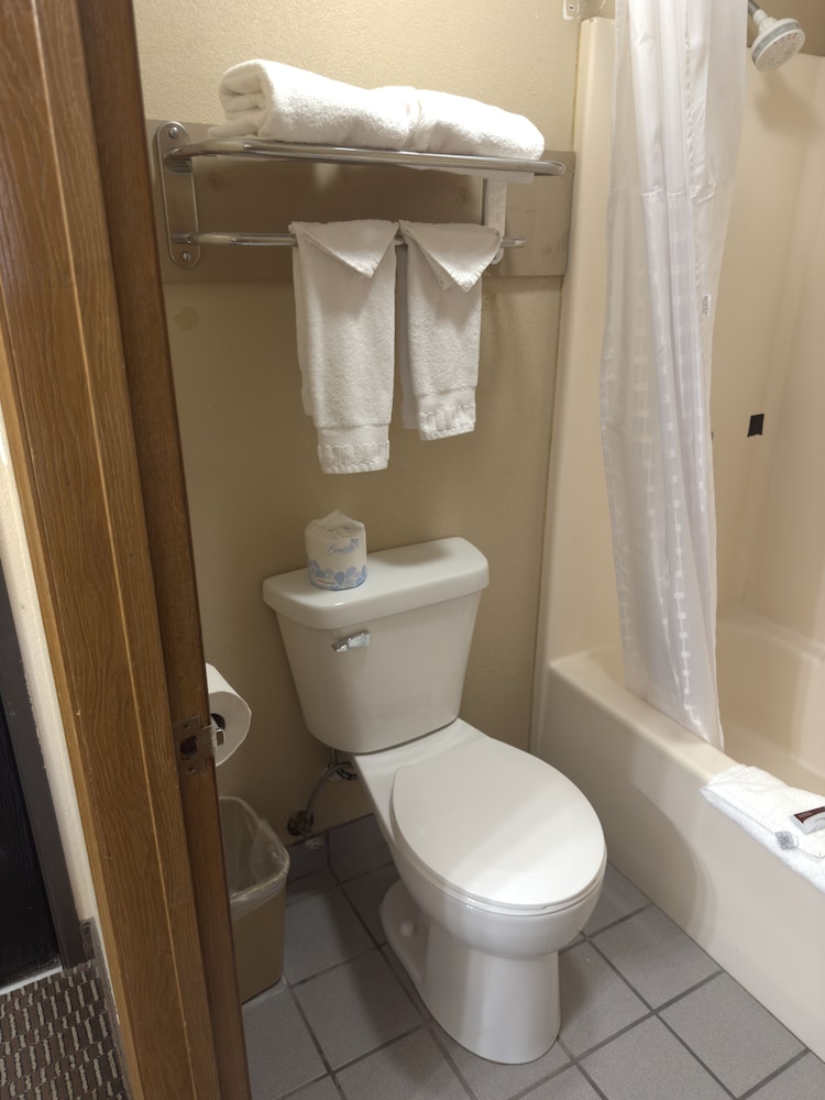 Eco Lux Inn - photo 21