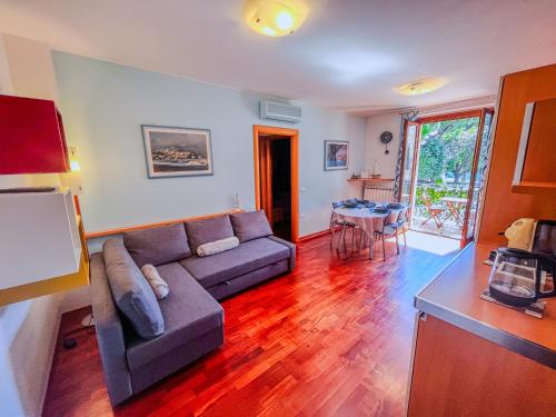 Tra Onde & Vicoli Parcheggio PRIVATO — 4-Star Luxury Hotel in Porto Recanati, Italy
