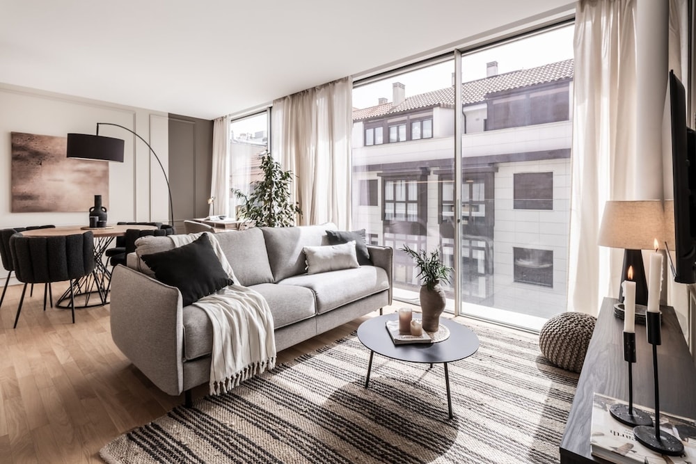 Sol 1 Bedroom Shared Pool in Ciudad Jard n Madrid hotel