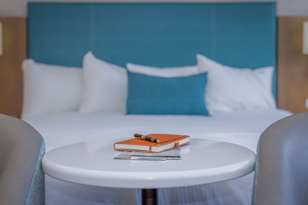 Marina Beach Motel - photo 90