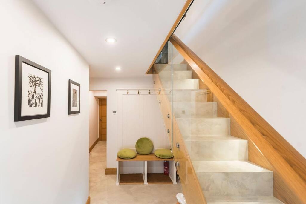 WellyBob Cottage by Birch Stays New Home