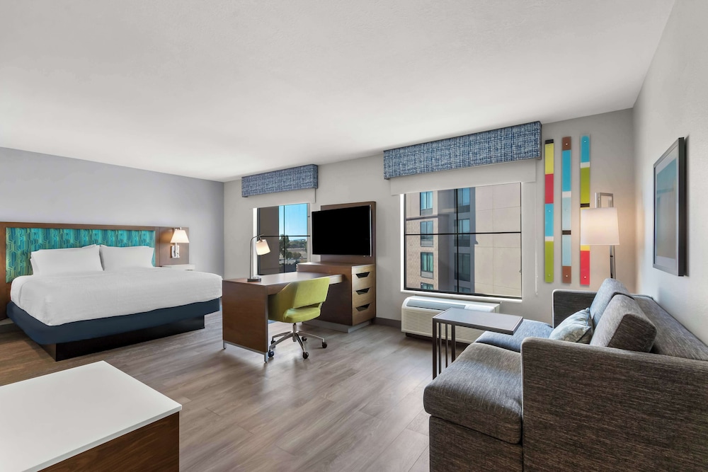 Hampton Inn & Suites Phoenix Gilbert - photo 32