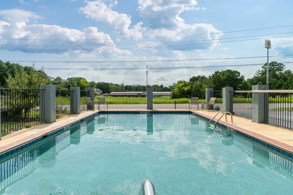 Quality Inn Adairsville Calhoun South - photo 16
