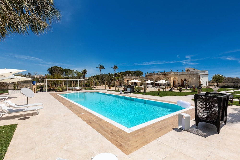 2866 Villa Anna Suites & Events by Perle di Puglia — 4-Star Luxury Hotel in Specchia, Italy