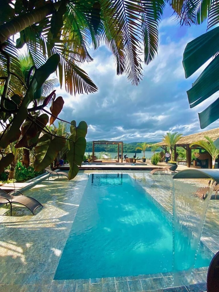 Villa Pantai Secret Place — 4-Star Luxury Hotel in Miracatu, Brasil