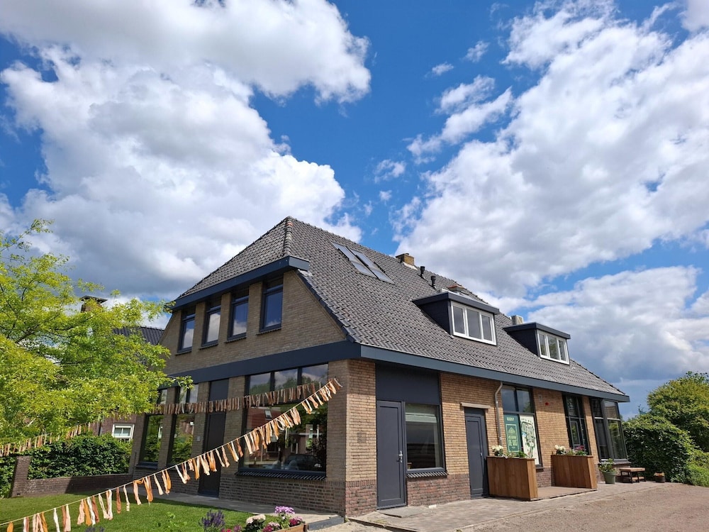 Luxury Group Retreat In Nature — Scherpenzeel