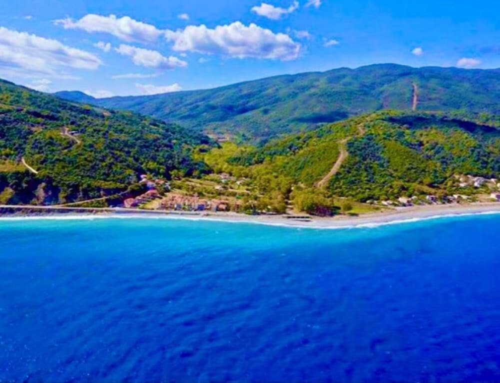 Happy Days Hotel Christina in Agia, Greece