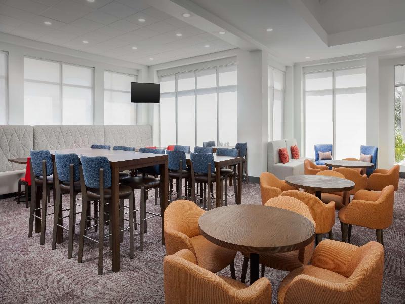 Hilton Garden Inn Tuscaloosa - photo 113