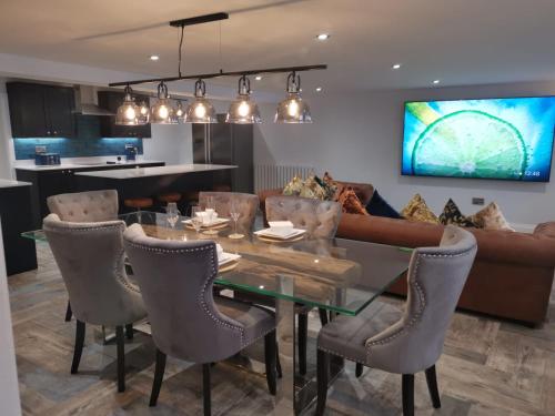 The Admirals Room