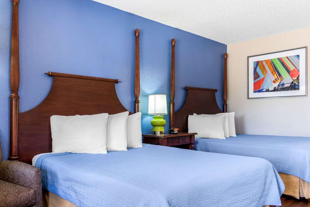 Rodeway Inn near Ft Huachuca - photo 5