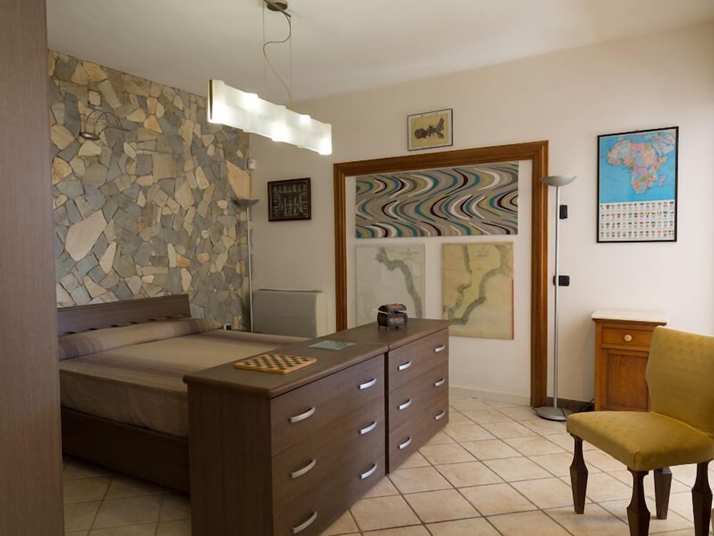 B&B Villa Meridiana — 4-Star Luxury Hotel in Diamante, Italy