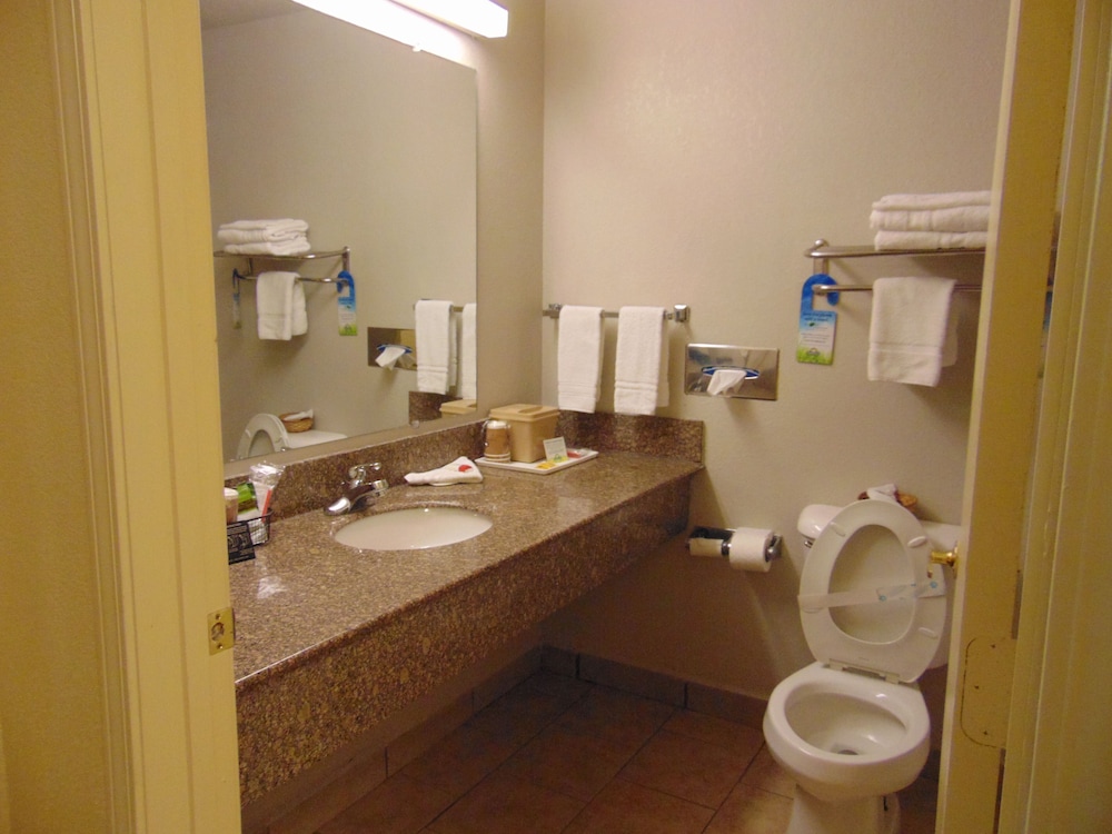 Days Inn by Wyndham Fordyce - photo 23