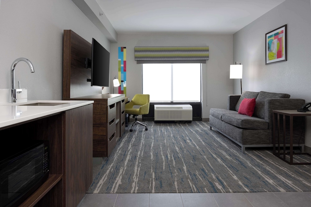 Hampton Inn & Suites Alpharetta Roswell - photo 30