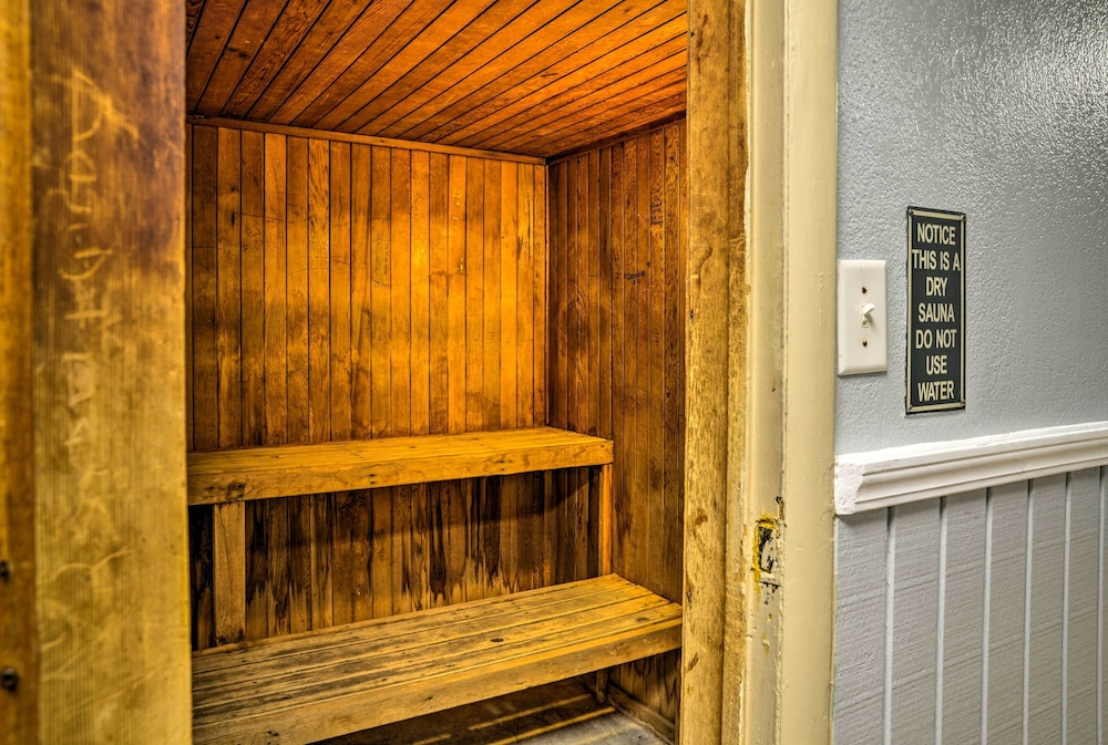 Lovely Resort Studio w Balcony & Ocean Views - photo 19
