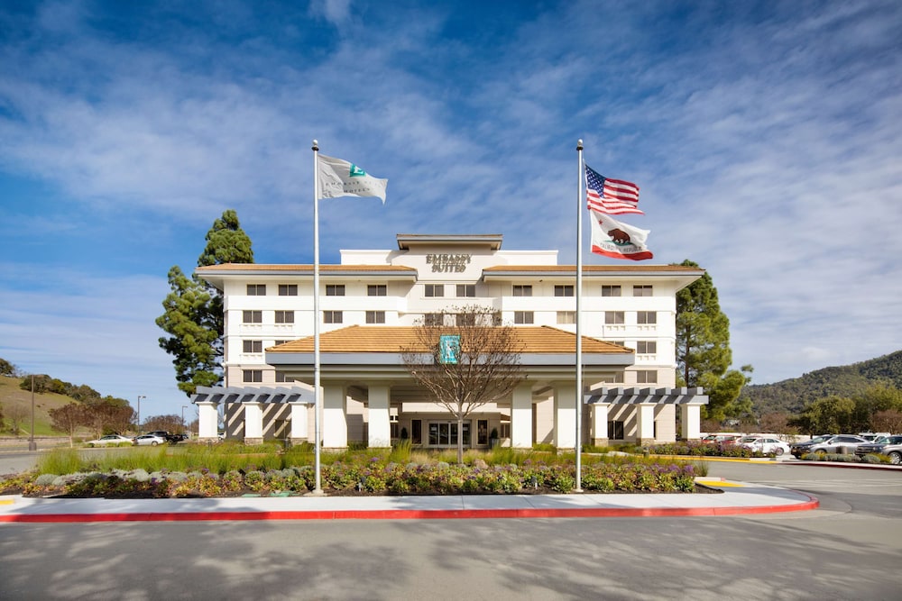 Embassy Suites by Hilton San Rafael at Marin Center - photo 67