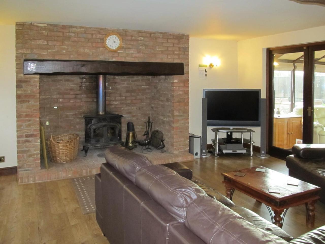 Maytree Cottage — 4-Star Luxury Hotel in East Dereham, United Kingdom