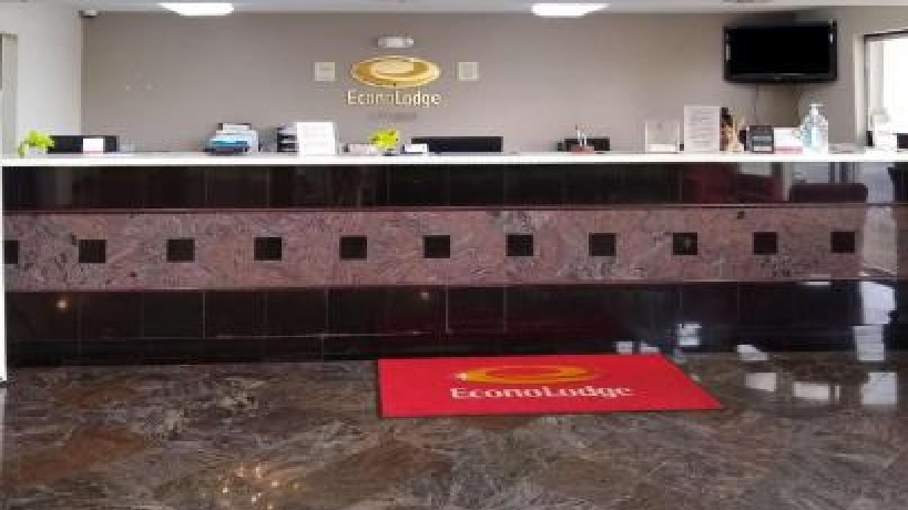 Econo Lodge Lafayette LA - photo 11