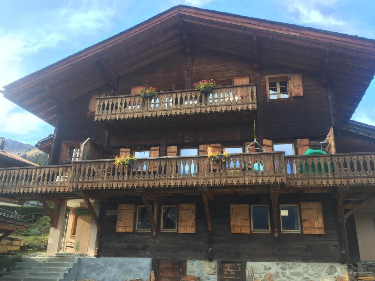 Chalet Beauroc — 4-Star Luxury Hotel in Troistorrents, Switzerland