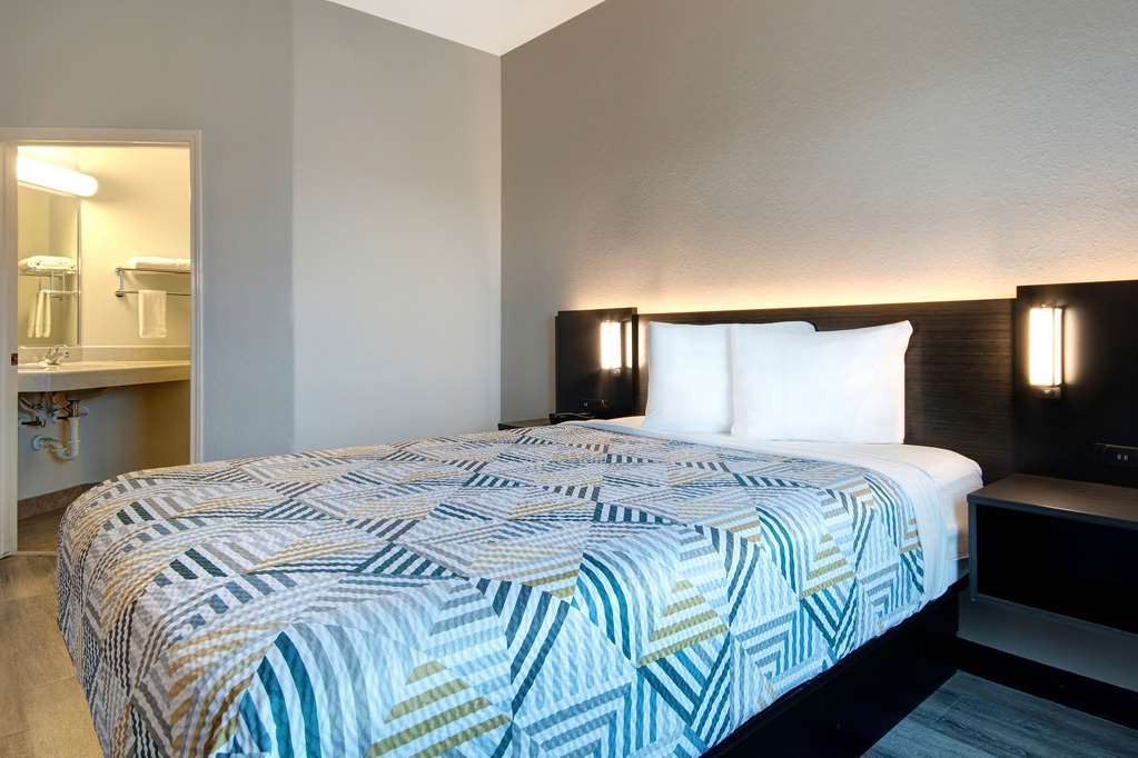 Motel 6 Pharr TX - photo 15