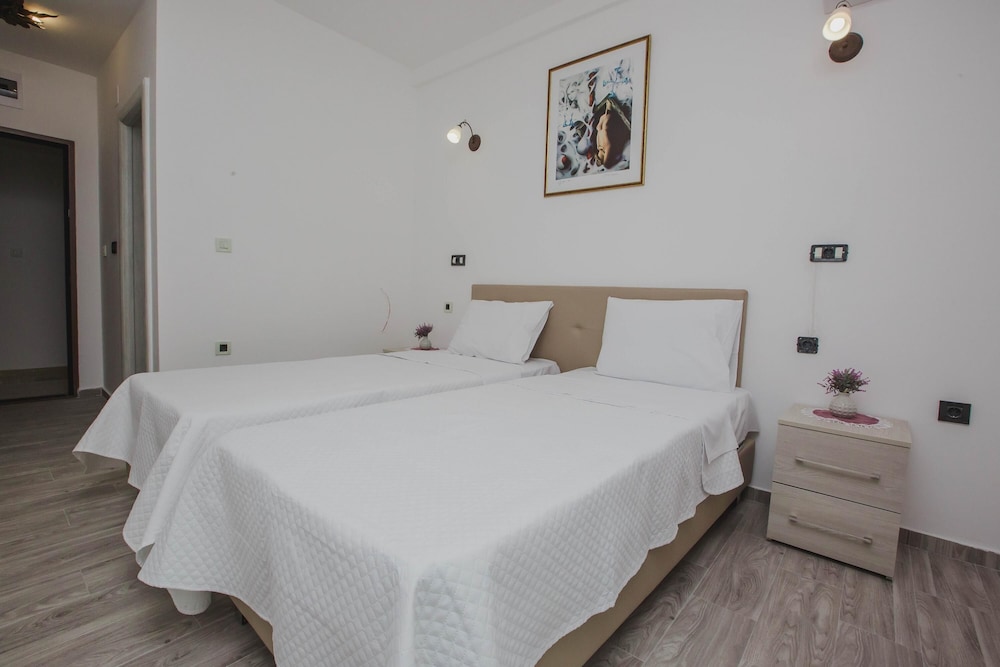 Hotel Dapčević — Cetinje — photo 5