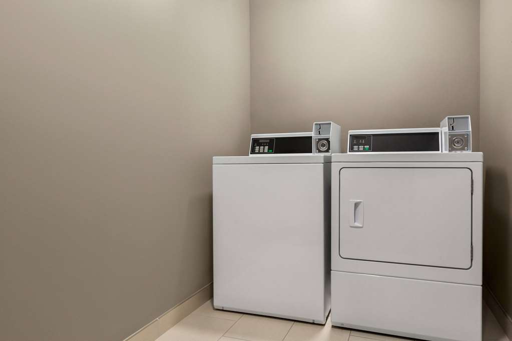 La Quinta Inn by Wyndham Columbia NE Fort Jackson - photo 39