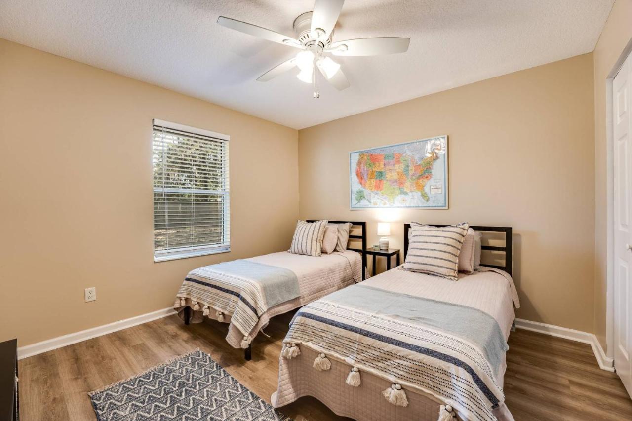 Honey Bee Hideaway — Fleming Island — photo 3