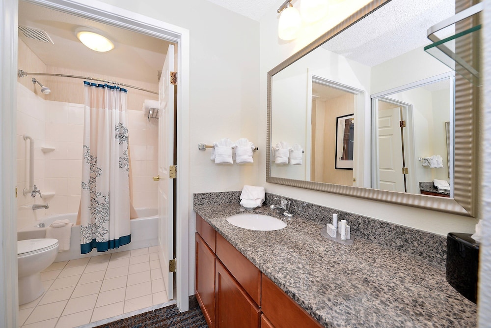 Residence Inn by Marriott Denver Airport at Gateway Park - photo 33