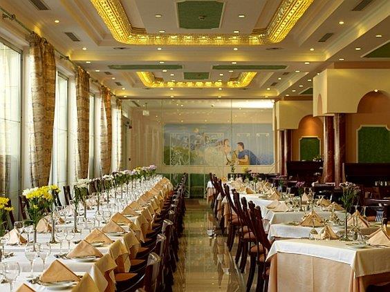 מזון ומשקאות