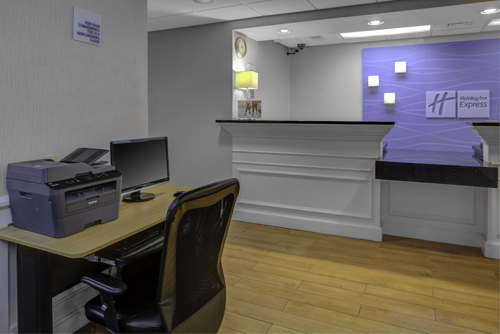 Holiday Inn Express Chester by IHG - photo 31