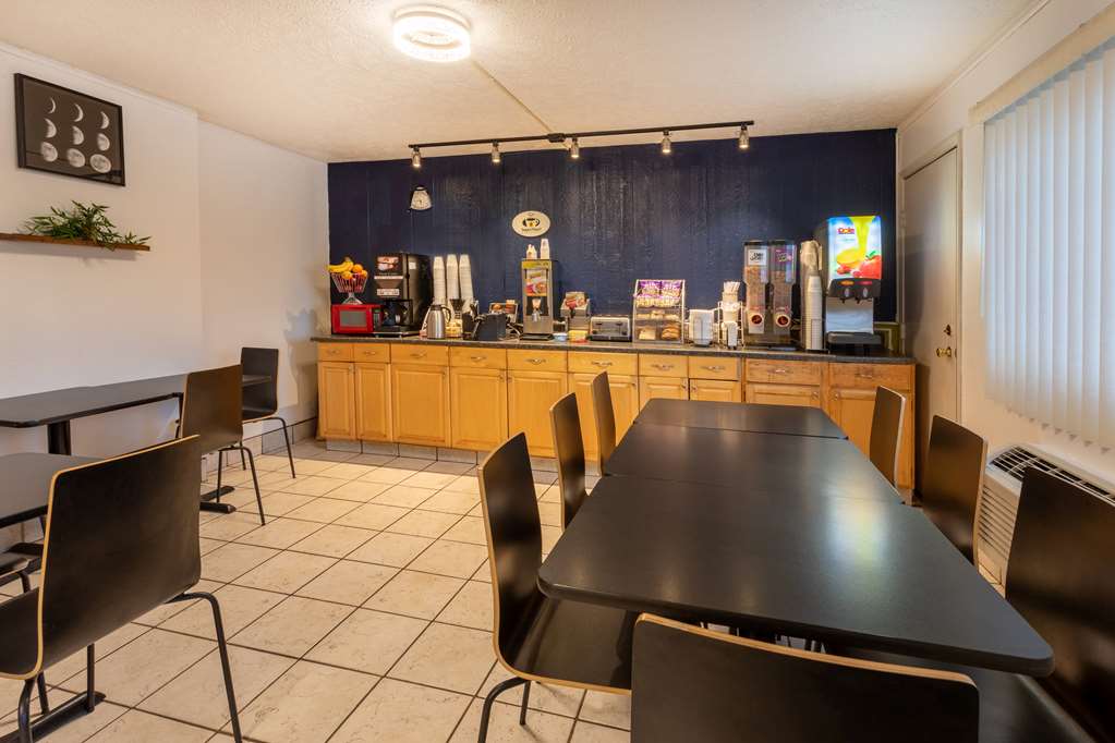 Super 8 By Wyndham Wooster - photo 7