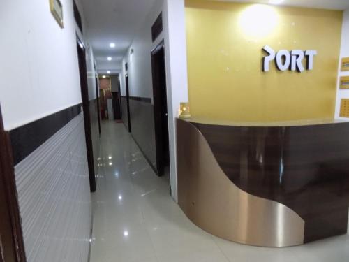 Port Hotel