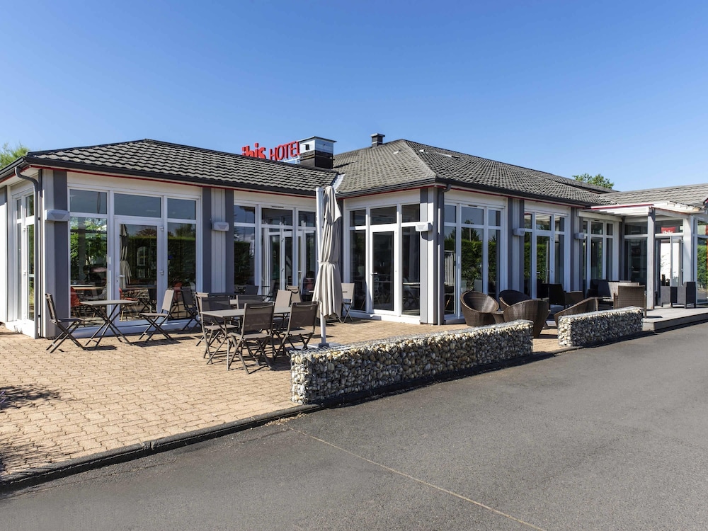 ibis Issoire - carbon neutral hotel in Issoire