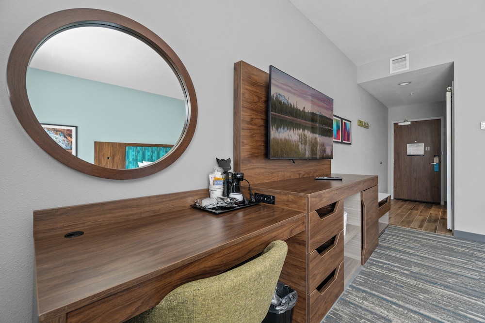 Hampton Inn by Hilton Redmond Bend Airport - photo 9