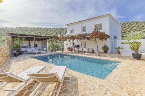 Casa Olivo — 4-Star Luxury Hotel in Iznajar, Spain