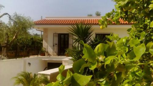 villa Maya — 4-Star Luxury Hotel in Vieste, Italy
