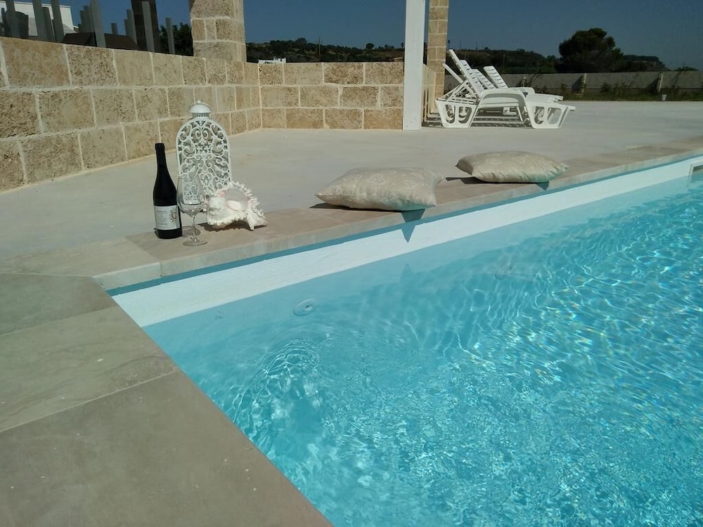 Villa Serena Resort - carbon neutral hotel in Alliste